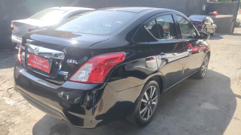 Nissan - VERSA SL 1.6 AUT