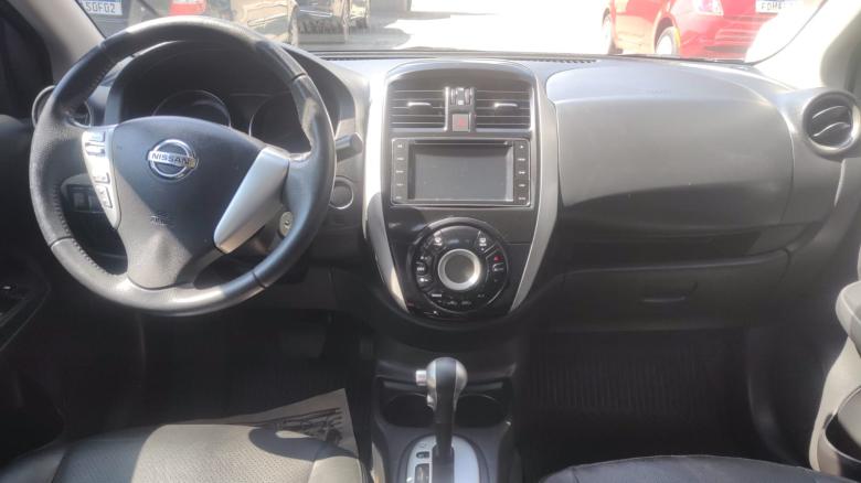 Nissan - VERSA SL 1.6 AUT