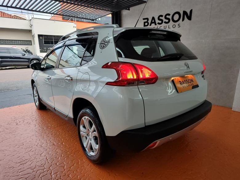 Peugeot - 2008 ALLURE AT