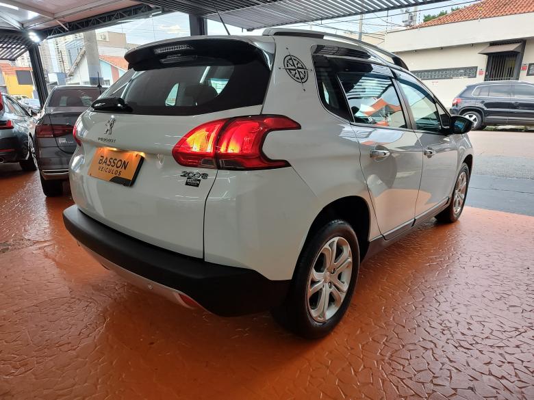 Peugeot - 2008 ALLURE AT