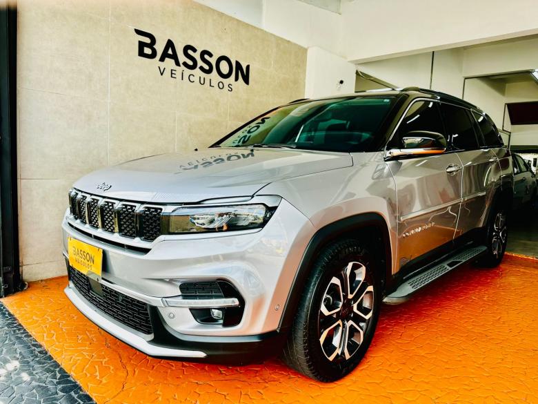 Jeep - COMMANDER LIM T270 1.3