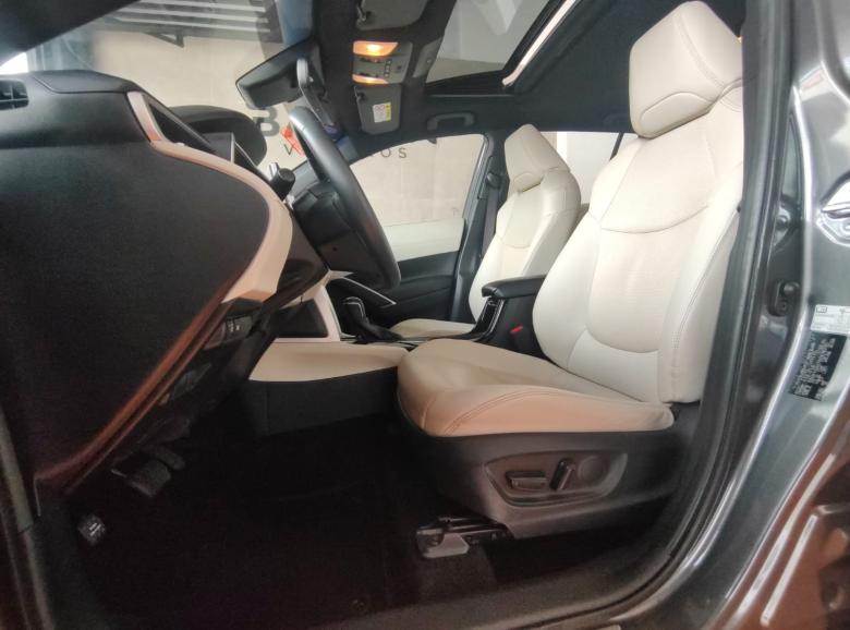 Toyota - COROLLA CROSS XRX HYBRID 1.8