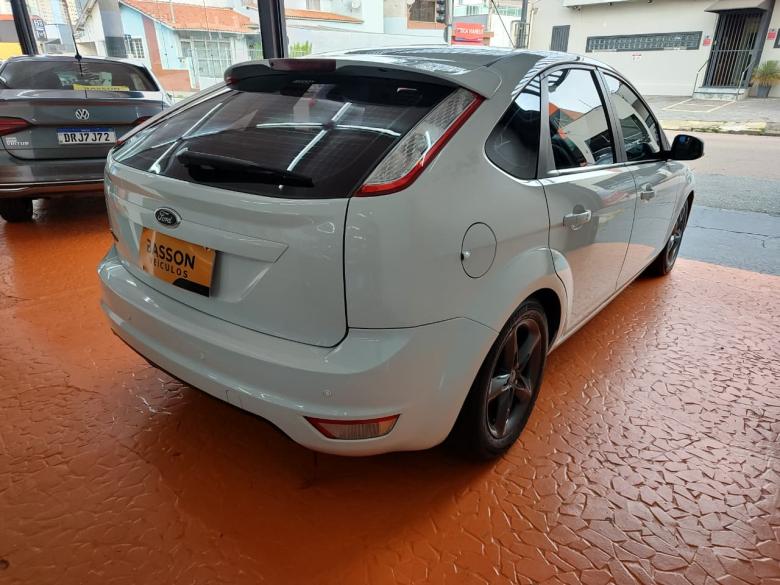 Ford - FOCUS 2L HC FLEX