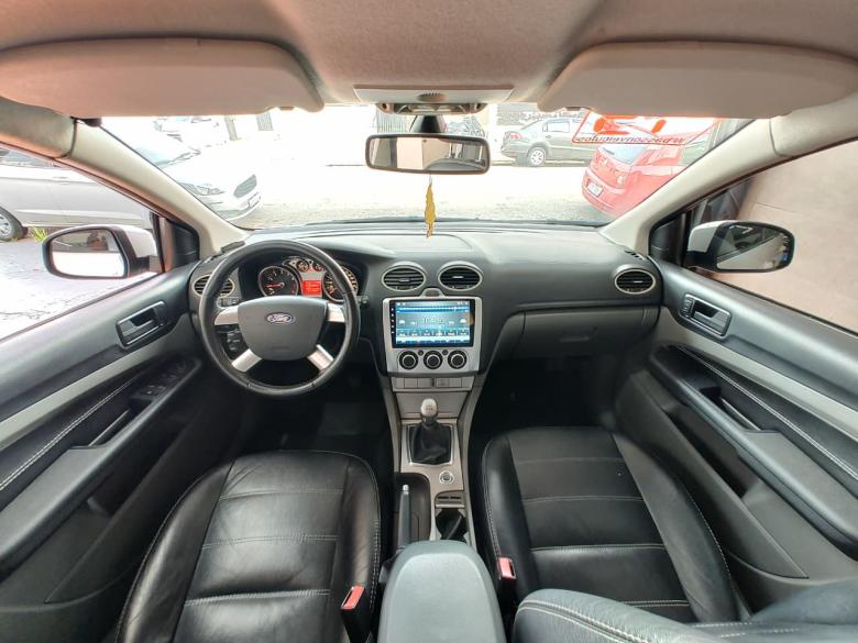 Ford - FOCUS 2L HC FLEX