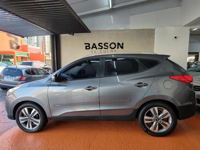 Hyundai - IX35 B AUT 2.0 