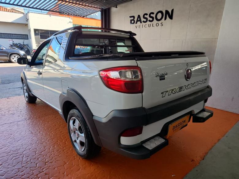 Fiat - STRADA TREK CD 1.6