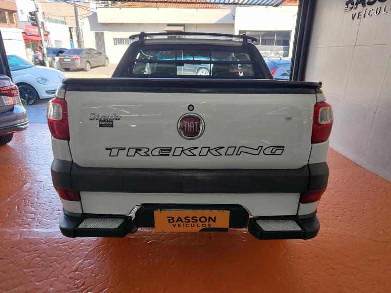 Fiat - STRADA TREK CD 1.6