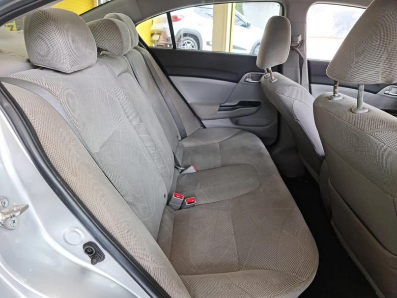 Honda - CIVIC LXS 1.8 AT