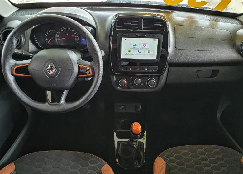 Renault - KWID OUTSIDER