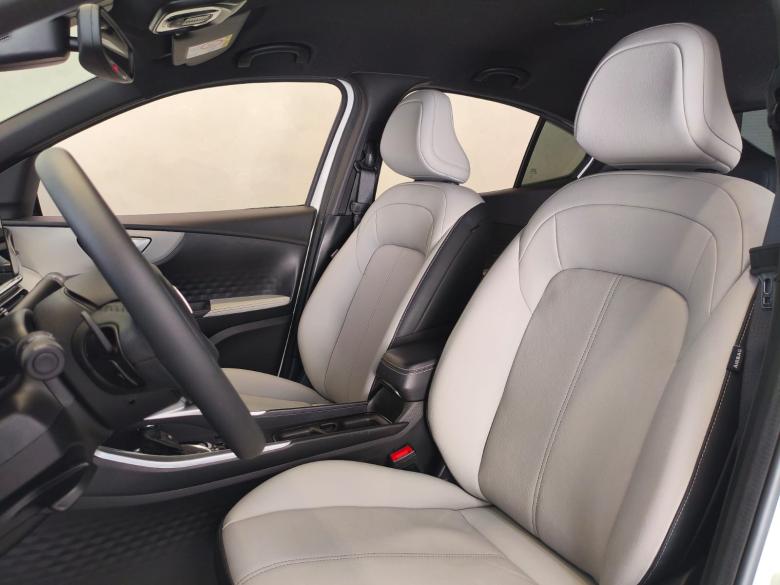 Fiat - FIAT / FASTBACK IMPETUS 200T HIBRIDO