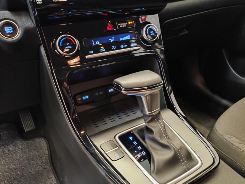 Hyundai - HYUNDAI / CRETA LIMITED 1.0T AT