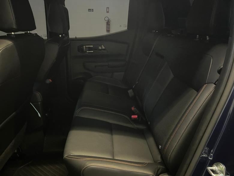 Mitsubishi - MITSUBISHI / TRITON KATANA 2.4 4X4 AT