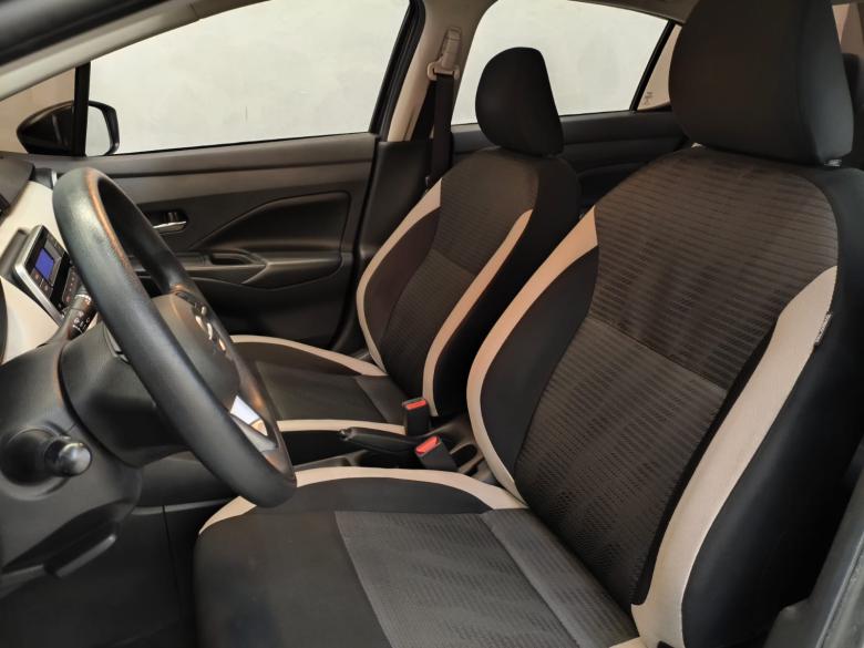 Nissan - NISSAN / VERSA SENSE 1.6 CVT