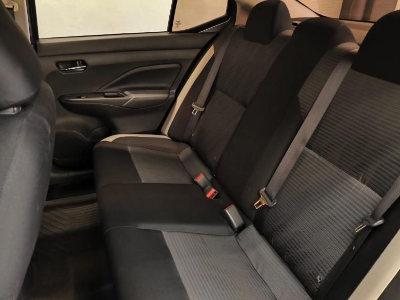 Nissan - NISSAN / VERSA SENSE 1.6 CVT