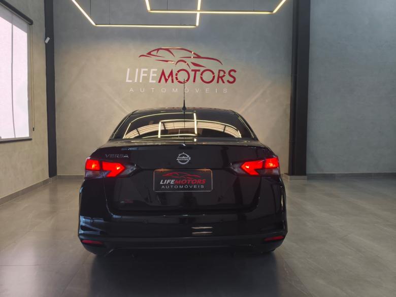 Nissan - NISSAN / VERSA SENSE 1.6 CVT