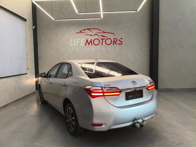 Toyota - TOYOTA / COROLLA GLI 1.8 AT