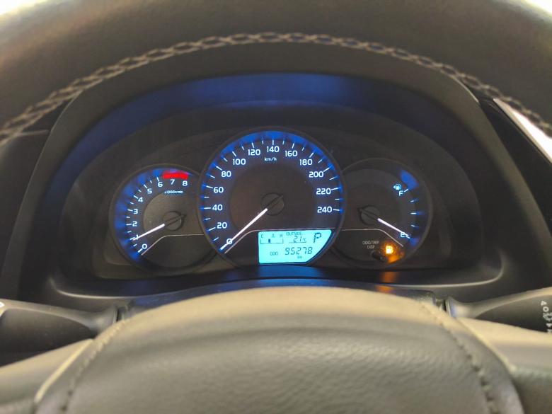 Toyota - TOYOTA / COROLLA GLI 1.8 AT