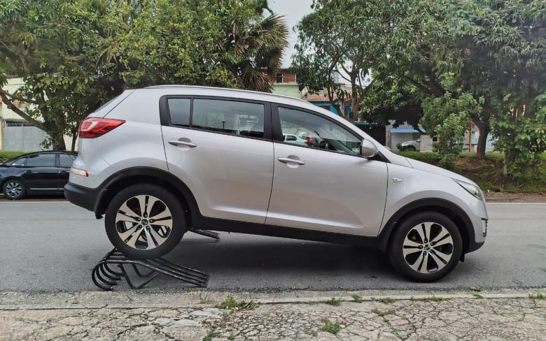Kia Motors - I/ KIA SPORTAGE 2.0 MANUAL 2012/13