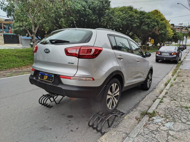 Kia Motors - I/ KIA SPORTAGE 2.0 MANUAL 2012/13