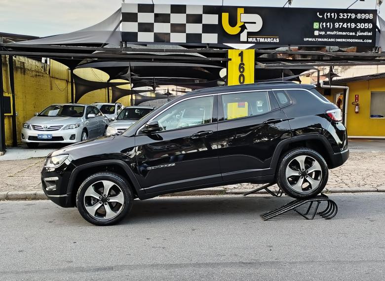 Jeep - JEEP/ COMPASS LONG 2.0 4X4 AUT 2016/17