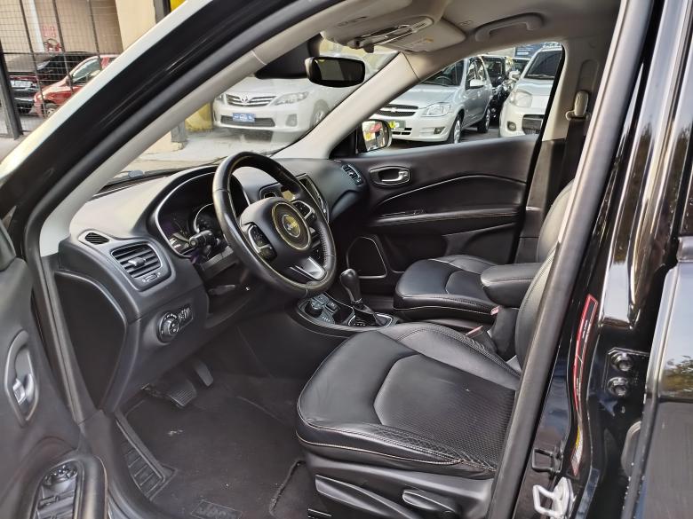 Jeep - JEEP/ COMPASS LONG 2.0 4X4 AUT 2016/17