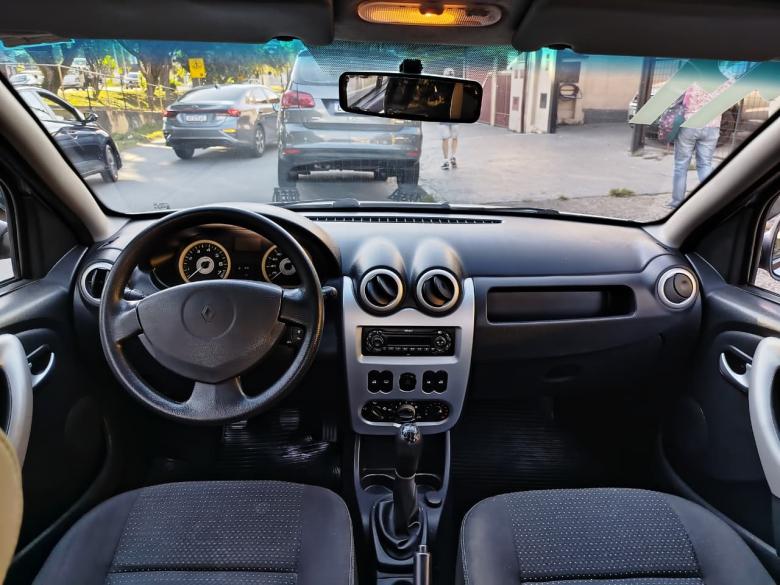 Renault - RENAULT/ SANDERO STEPWAY 1.6 HI FLEX MANUAL 2011/11