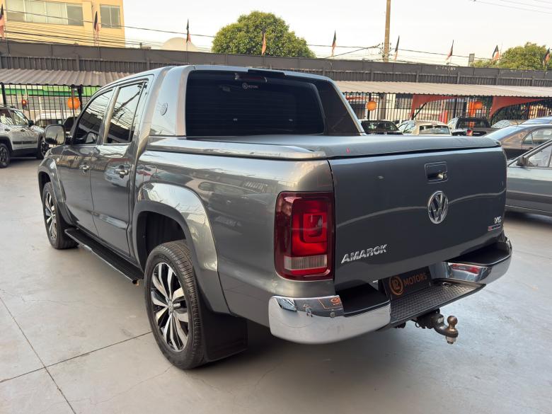 VW - VolksWagen - AMAROK 3.0 V6