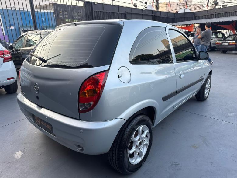 GM - Chevrolet - CELTA 2P SPIRIT