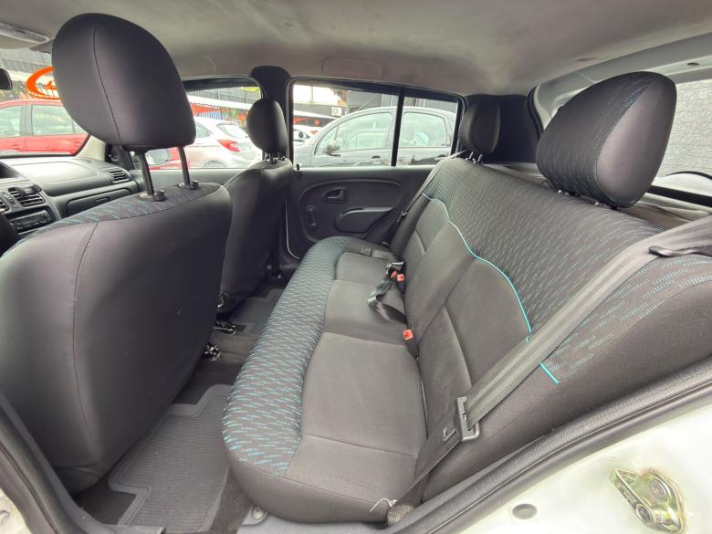 Renault - CLIO EXPRESSION 1.0