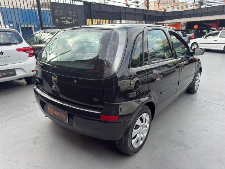 GM - Chevrolet - CORSA PREMIUM  1.4