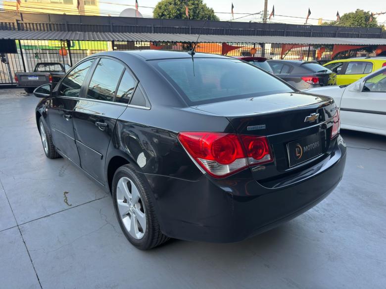 GM - Chevrolet - CRUZE SEDAN 1.8 LT