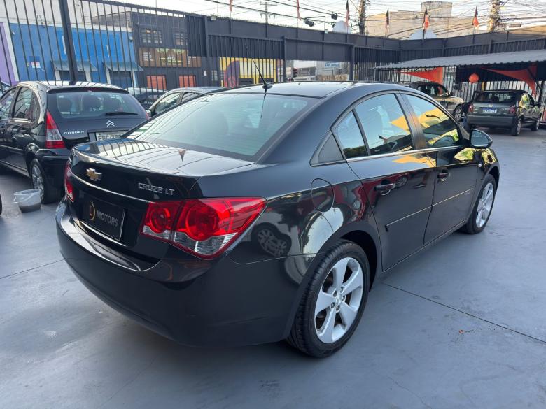 GM - Chevrolet - CRUZE SEDAN 1.8 LT