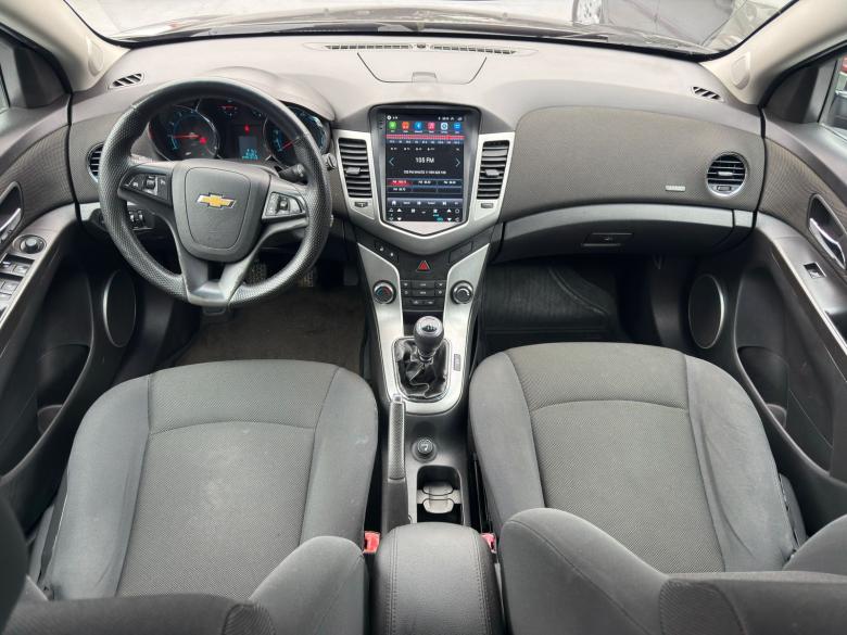 GM - Chevrolet - CRUZE1.8 LT