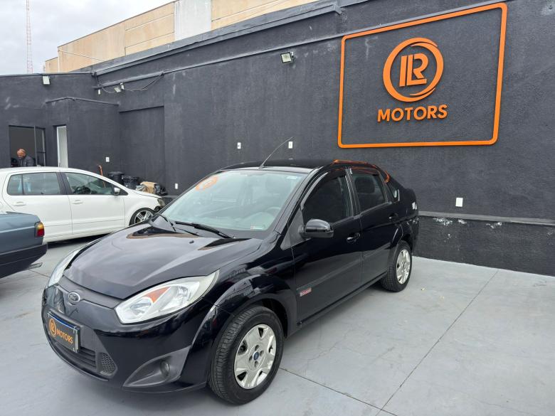 Ford - FIESTA SEDAN SE 1.6