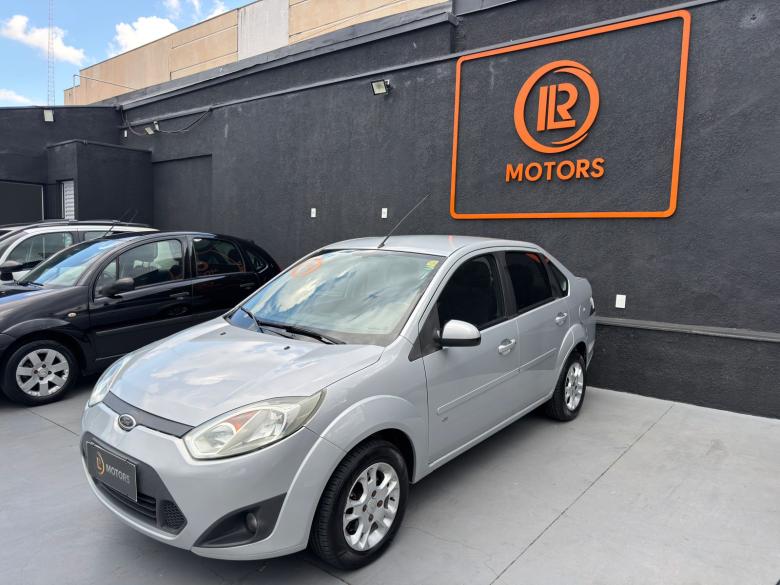 Ford - FIESTA SEDAN SE 1.6