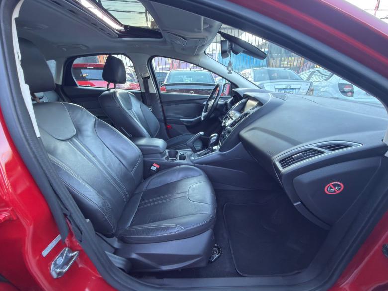 Ford - FOCUS TITANIUM AT 2.0