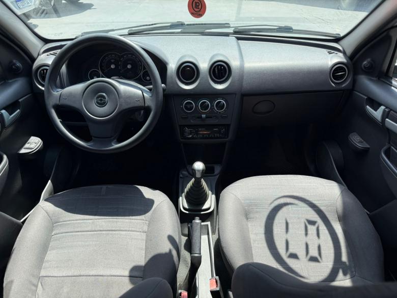 GM - CHEVROLET - GM PRISMA MAXX