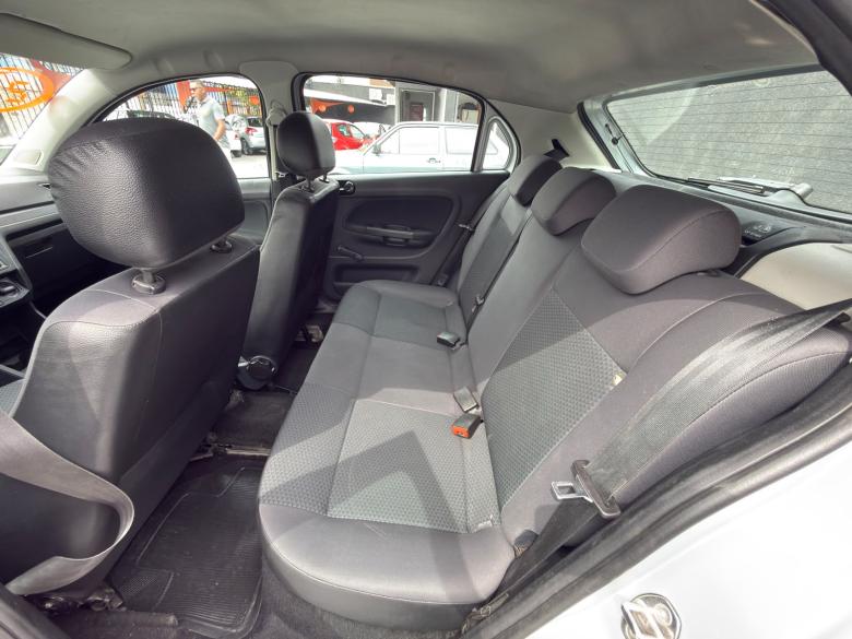 VW - VolksWagen - GOL 1.6