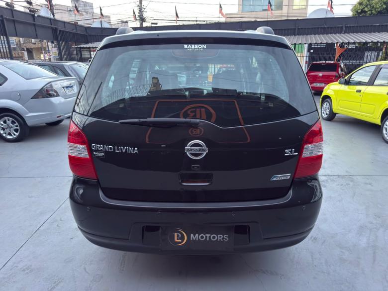 Nissan - GRAND LIVINA SL AT