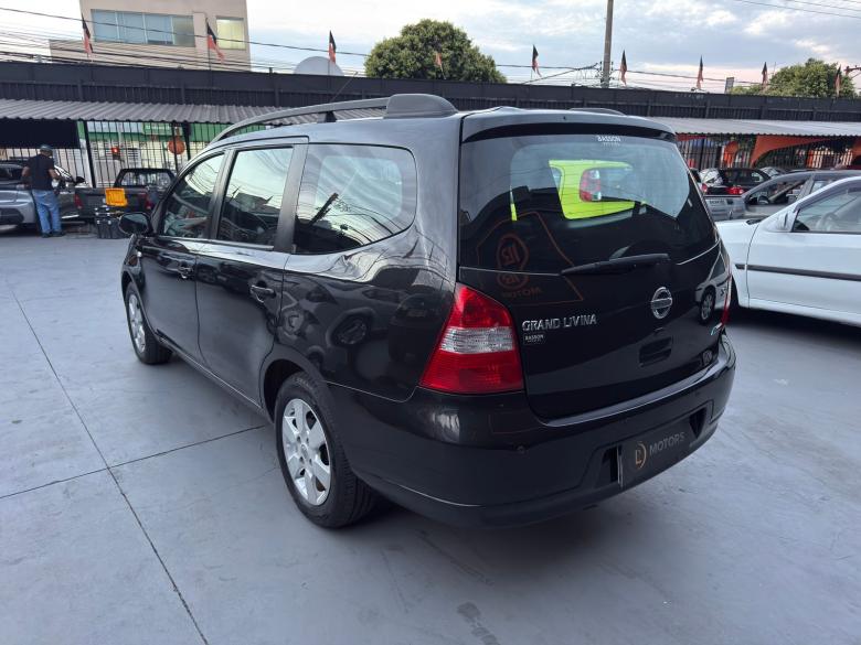 Nissan - GRAND LIVINA SL AT