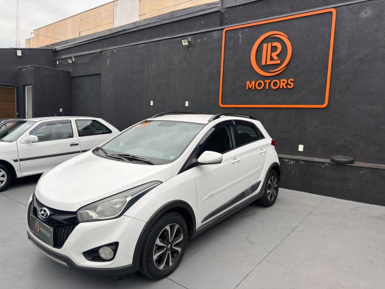 Hyundai - HB20-X STYLE AT