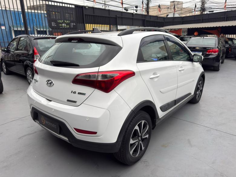 Hyundai - HB20-X STYLE AT