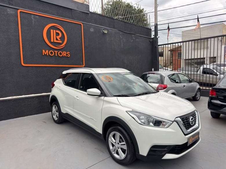 Nissan - KICKS S CVT
