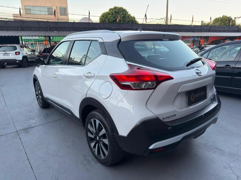 Nissan - KICKS SL CVT