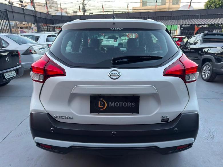 Nissan - KICKS SL CVT