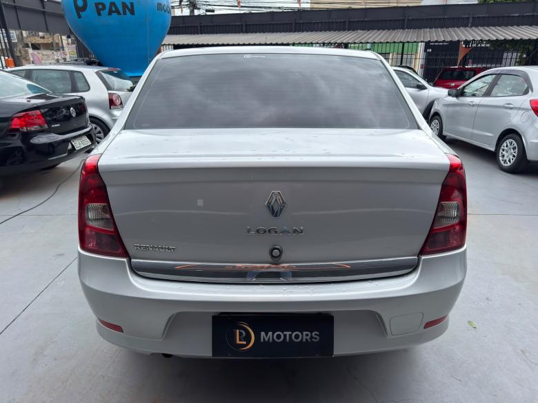 Renault - LOGAN EXP 1.0