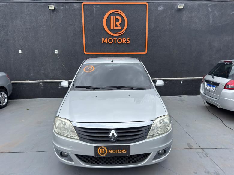 Renault - LOGAN EXP 1.0