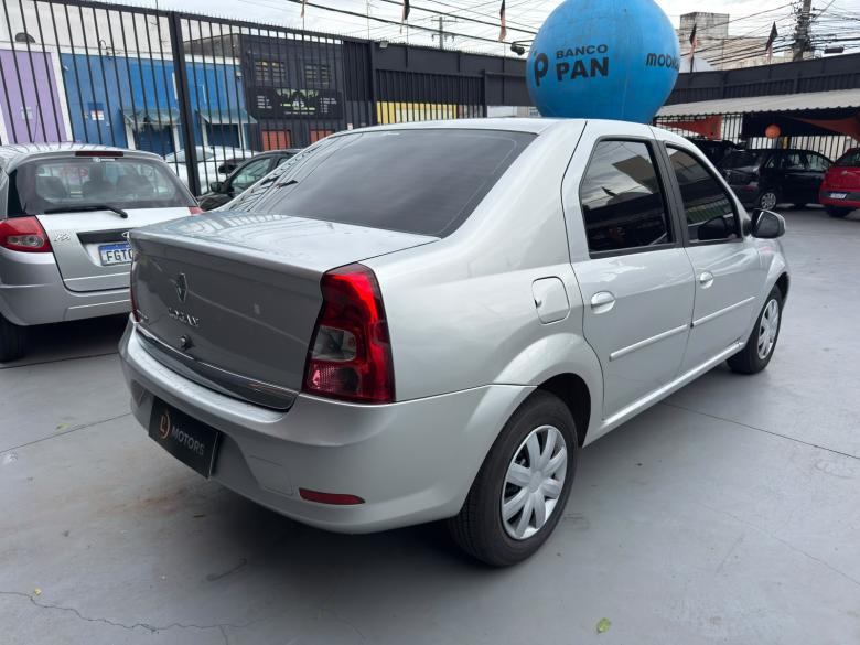 Renault - LOGAN EXP 1.0