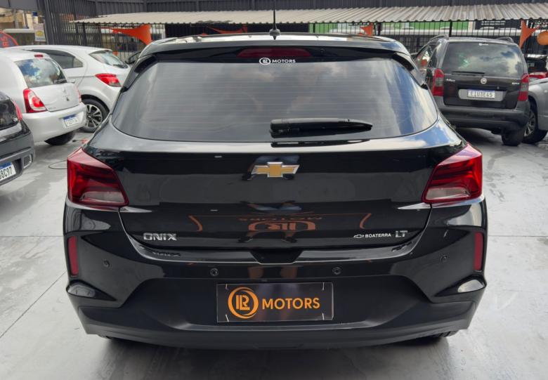 GM - Chevrolet - ONIX 1.0 MT LT2