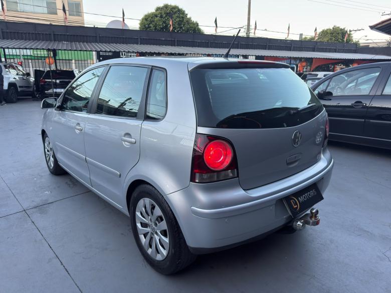 VW - VolksWagen - POLO HATCH  1.6